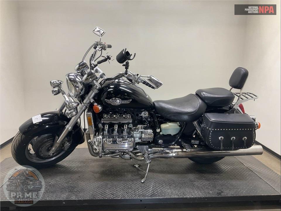 2000 Honda GL1500C2Y VALKYRIE — фото 3