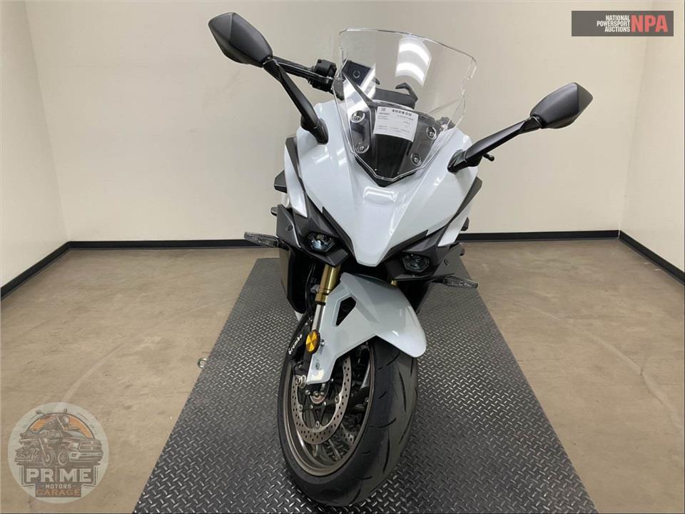 2026 Suzuki GSX-S1000GT+ — фото 2