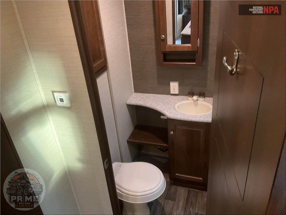 2017 Keystone Rv M-26 RBPR - BULLET PREMIER SERIES — фото 13