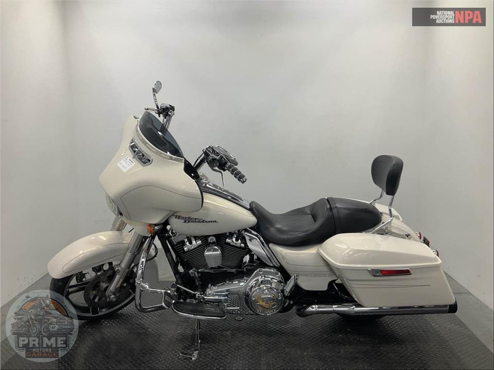 2015 Harley-Davidson FLHXS STREET GLIDE SPECIAL — фото 3