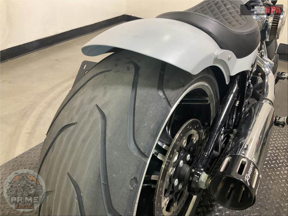 2018 Harley-Davidson FXBRS BREAKOUT 114 ANNIVERSARY — фото 23