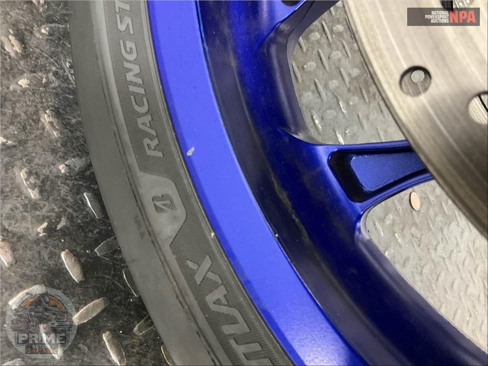 2024 Yamaha YZF-R1 — фото 23