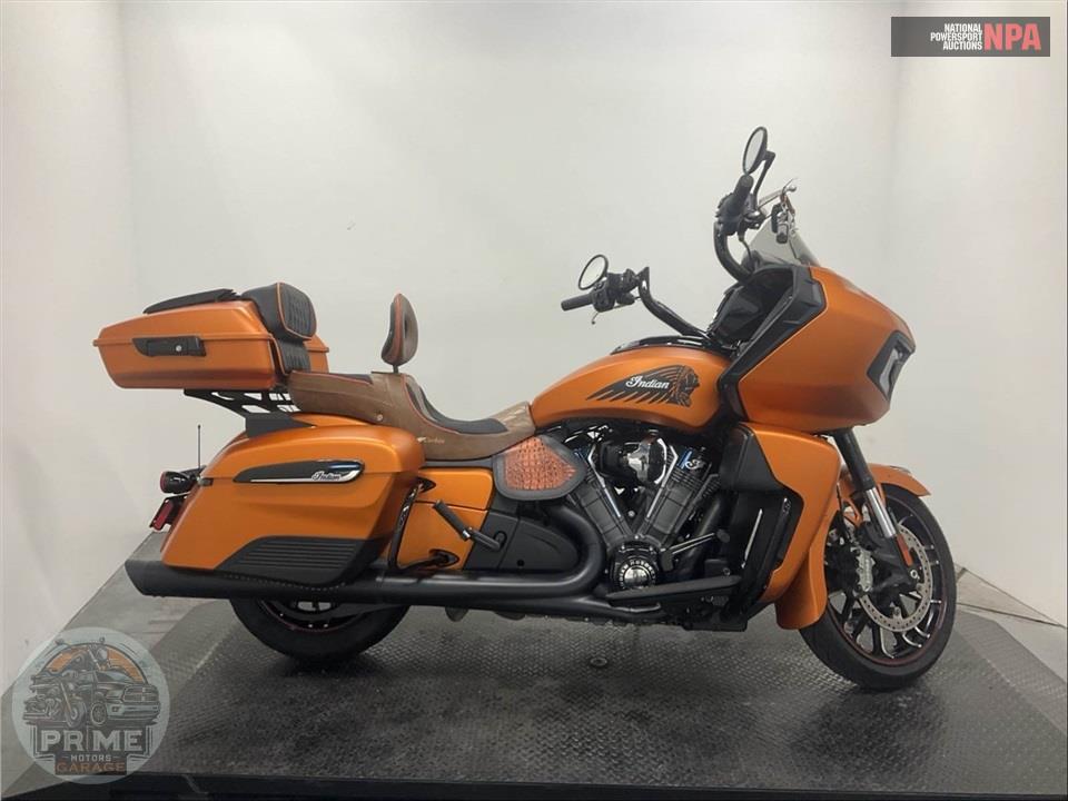 2022 Indian Motorcycle CHALLENGER DARK HORSE ICON — фото 1