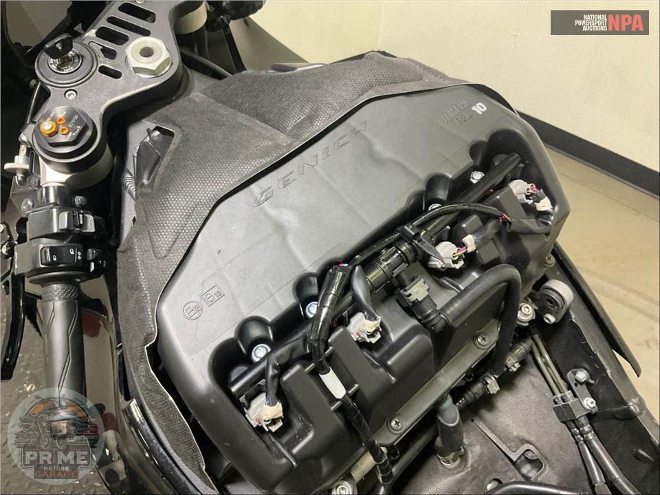 2021 Yamaha YZF-R1 — фото 20