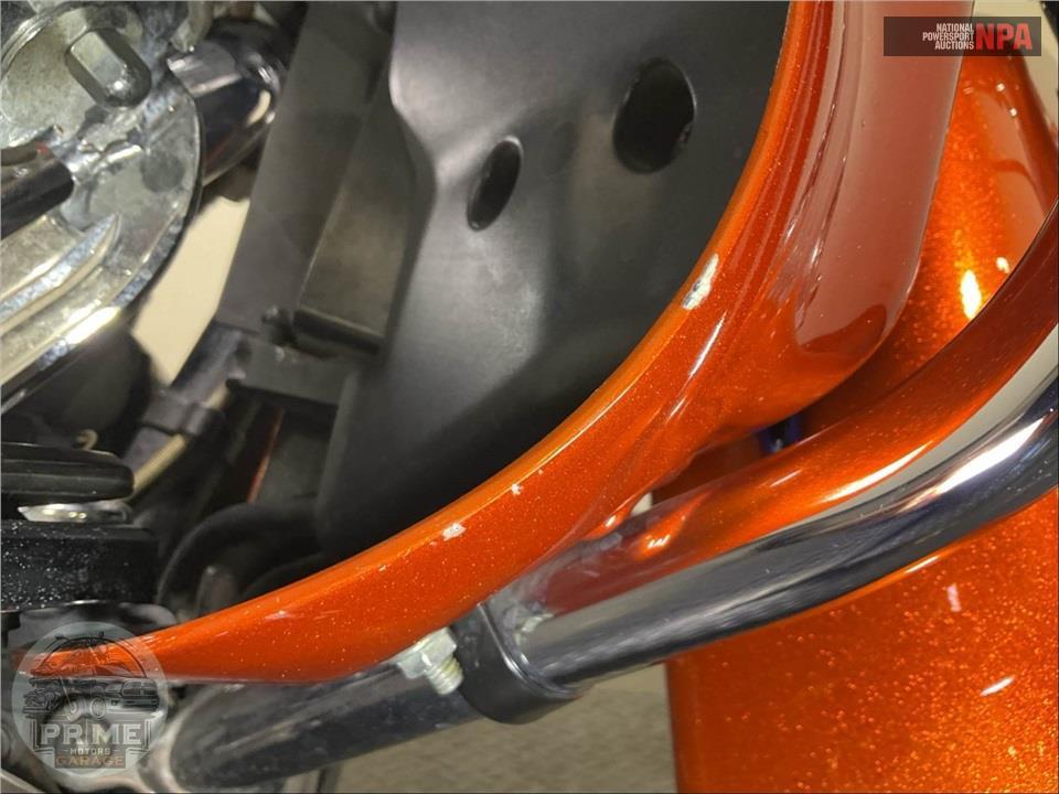 2015 Harley-Davidson FLHXSE CVO STREET GLIDE SPECIAL — фото 18