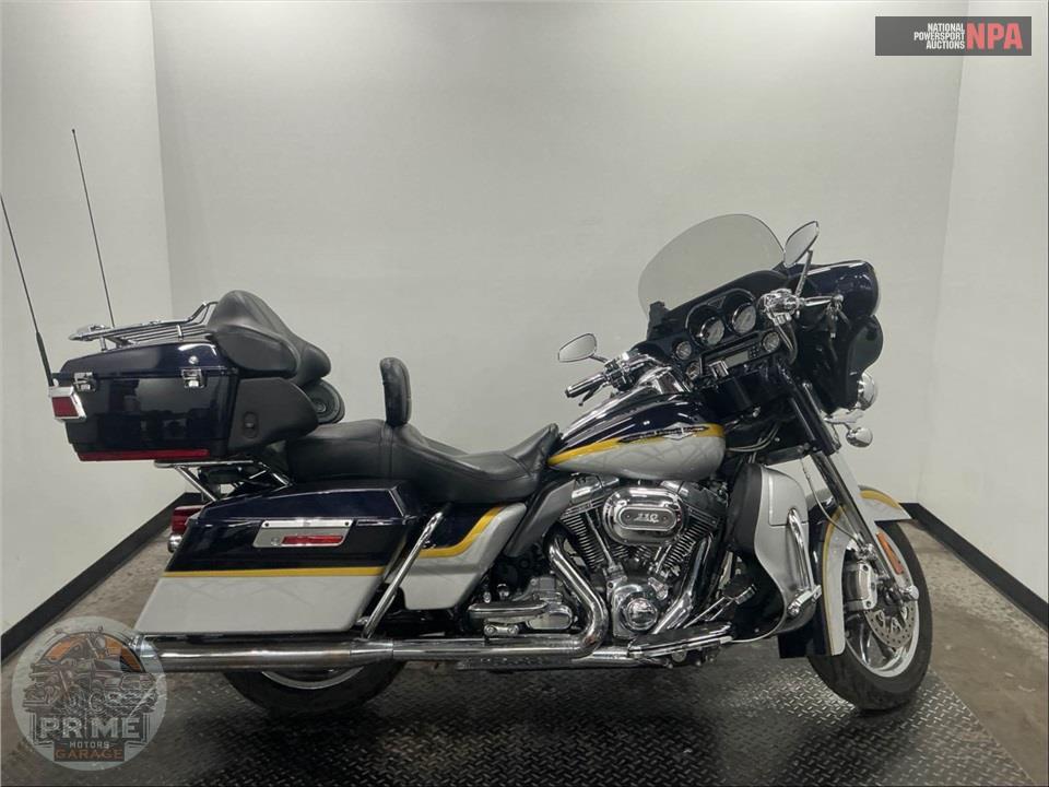2012 Harley-Davidson FLHTCUSE7 SCREAMIN EAGLE — фото 1