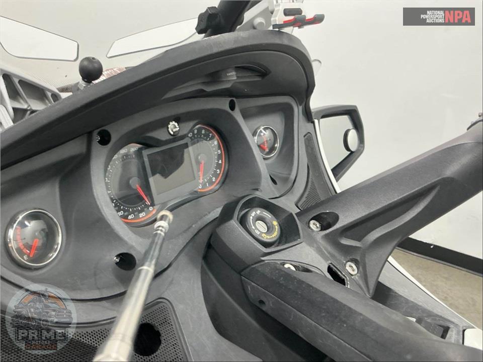 2014 Can-Am SPYDER RT SE6 LIMITED — фото 36