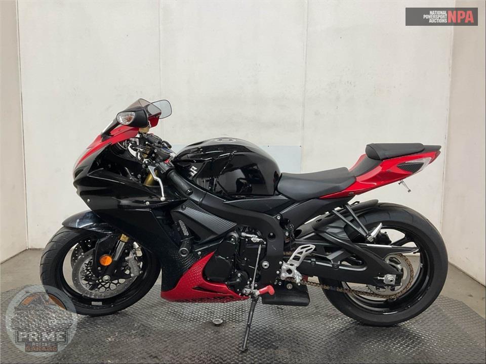 2014 Suzuki GSX-R750L4 — фото 3