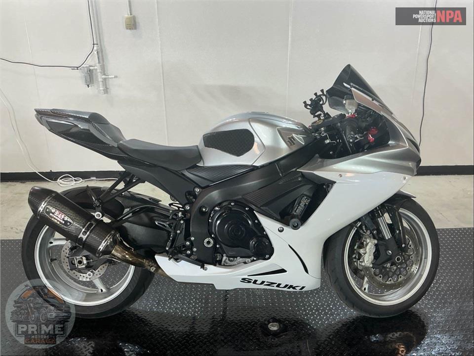 2018 Suzuki GSX-R600 — фото 1