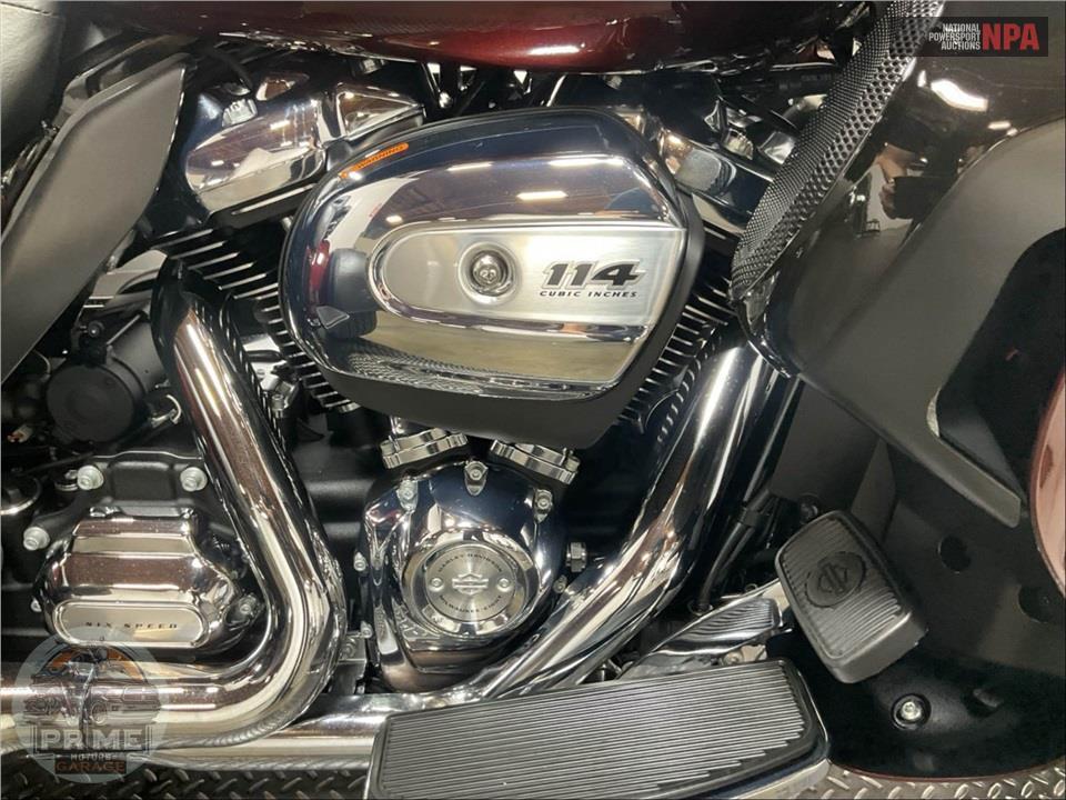 2019 Harley-Davidson FLHTCUTG TRI GLIDE ULTRA — фото 6