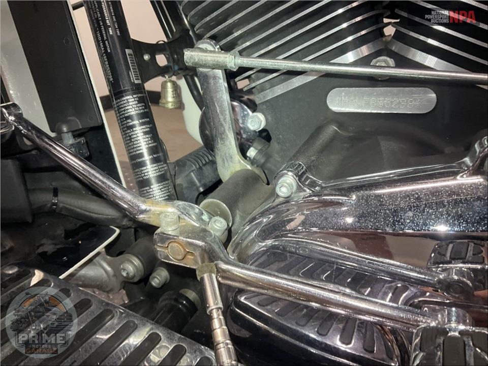 2015 Harley-Davidson FLHTCUTG TRIGLIDE ULTRA CLASSIC — фото 29