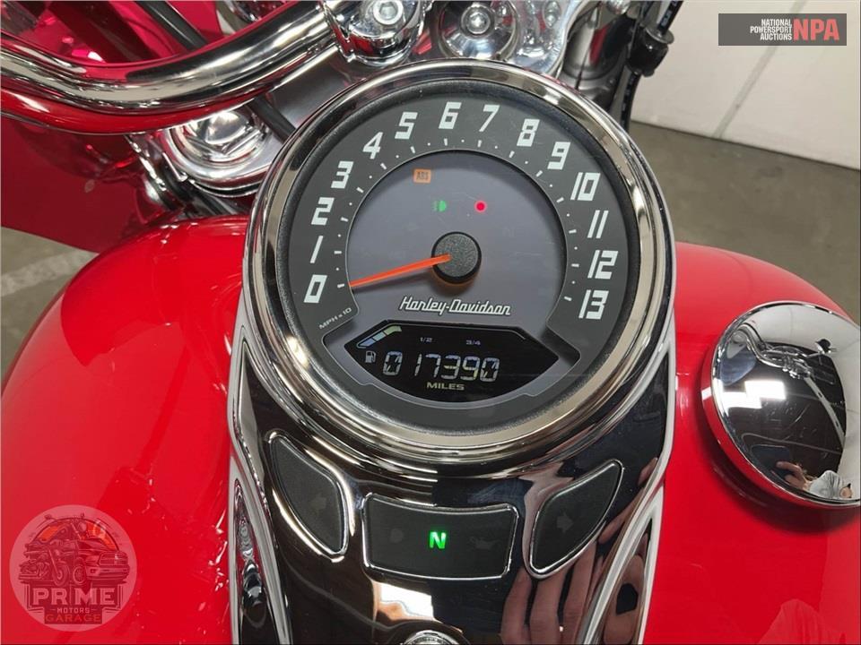 2024 Harley-Davidson FLI HYDRA-GLIDE REVIVAL — фото 5