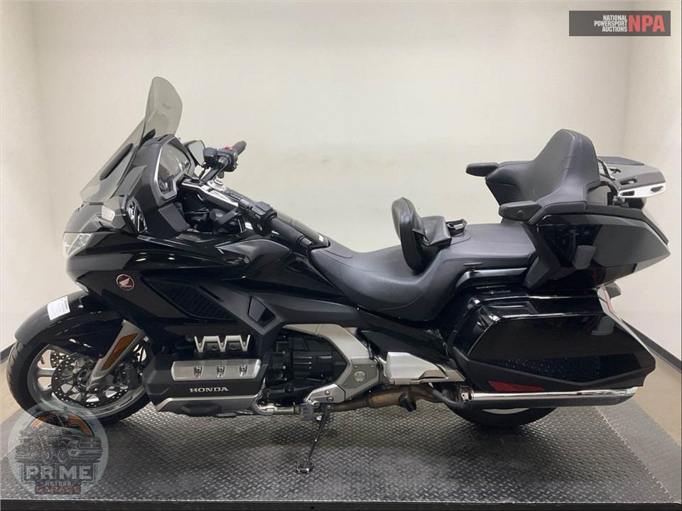 2019 Honda GL1800D GOLDWING TOUR DCT (BLACK) — фото 3