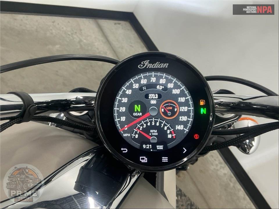 2025 Indian Motorcycle SCOUT CLASSIC LIMITED WITH TECHNOLOGY PACKAGE (SMOKE) — фото 5