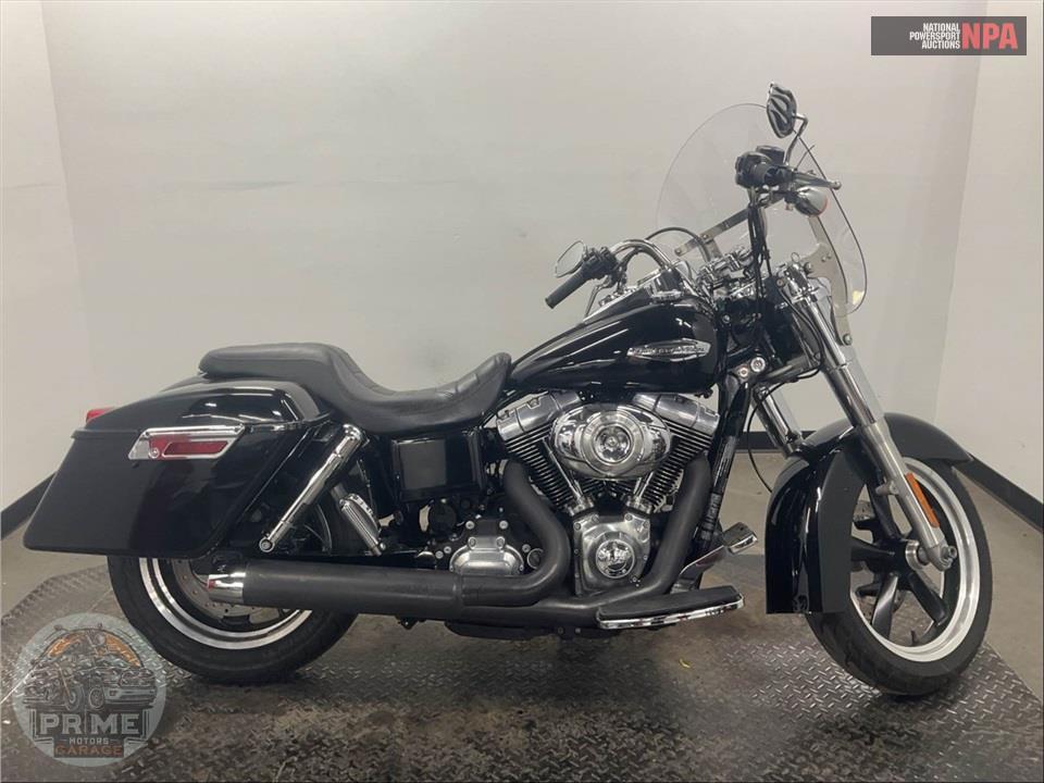 2012 Harley-Davidson FLD-103 DYNA SWITCHBACK — фото 1