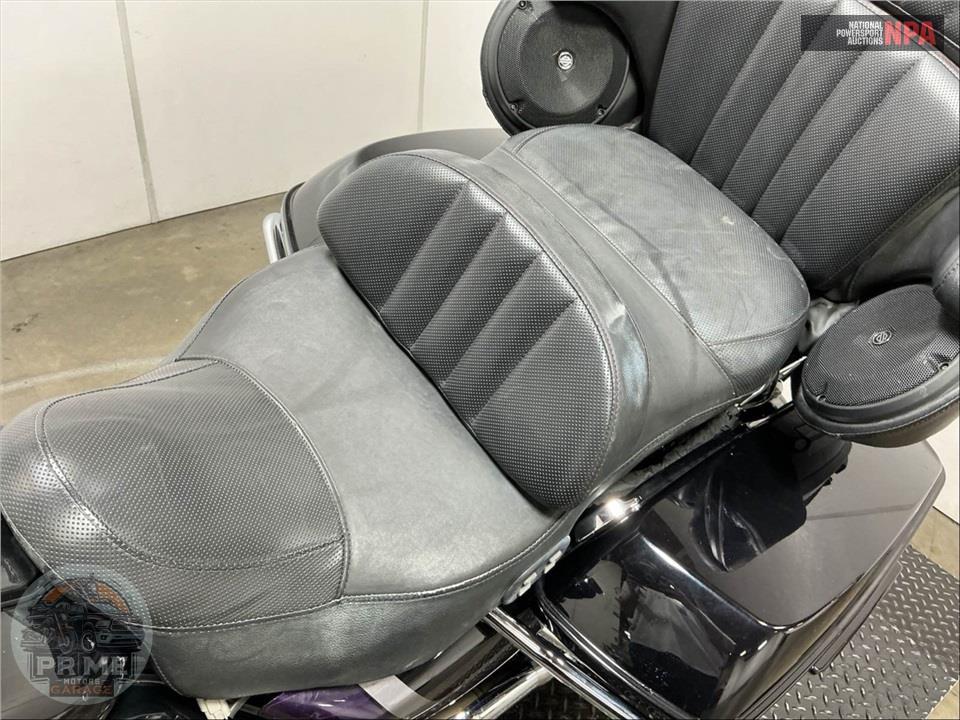 2021 Harley-Davidson FLHTKSE CVO LIMITED — фото 32