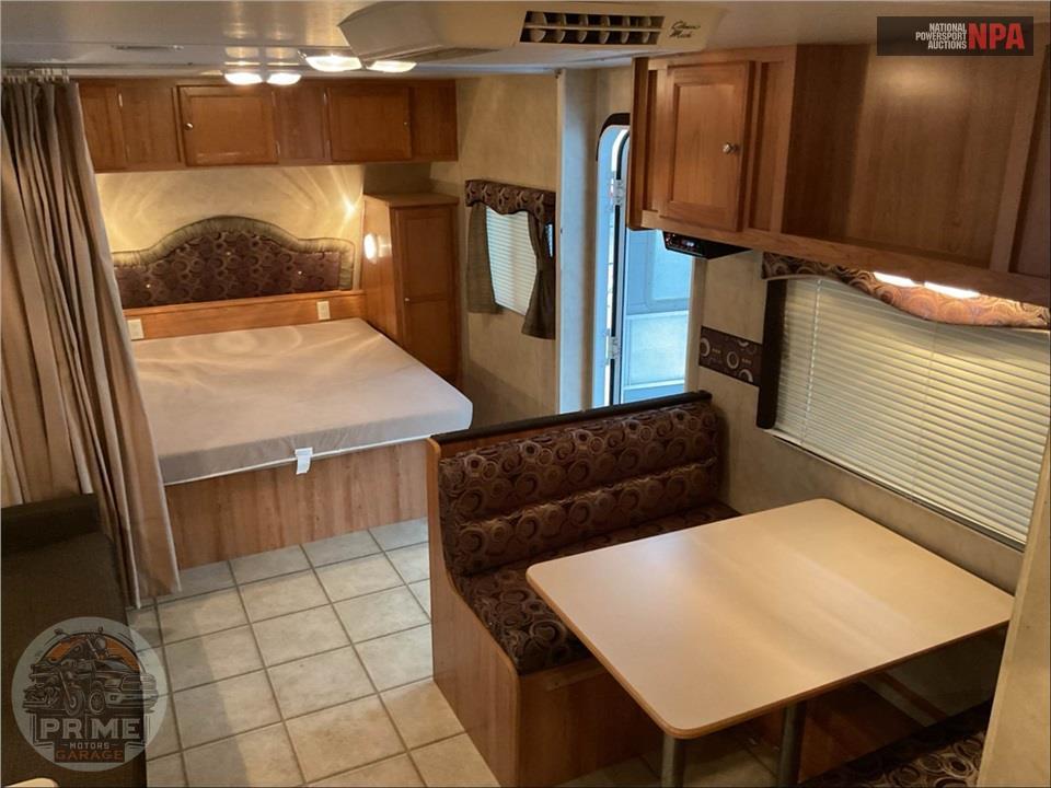 2011 Trail-Lite By R-Vision M-29BHSS - TRAIL-SPORT SERIES — фото 6