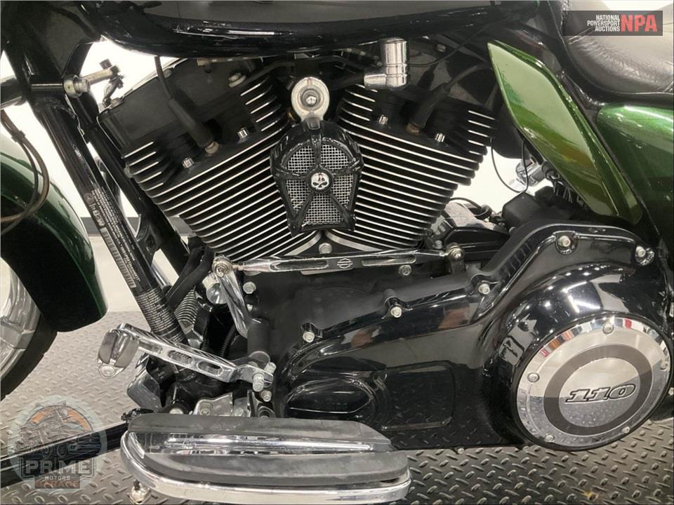 2014 Harley-Davidson FLHRSE CVO ROAD KING — фото 7
