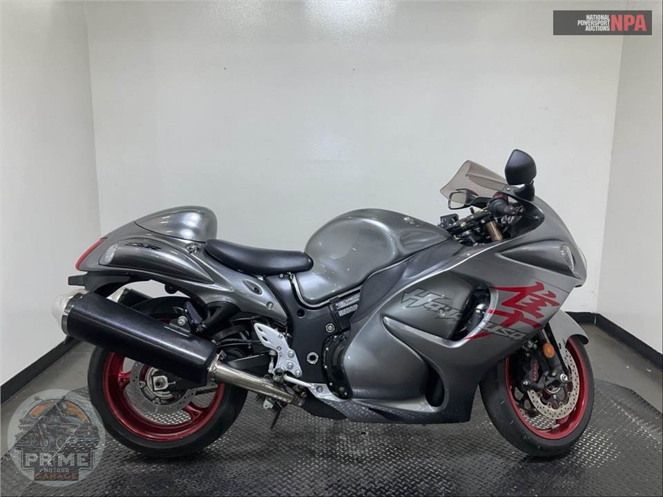 2019 Suzuki GSX1300RAL9 HAYABUSA — фото 1
