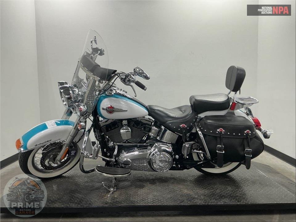 2017 Harley-Davidson FLSTC HERITAGE SOFTAIL CLASSIC — фото 3