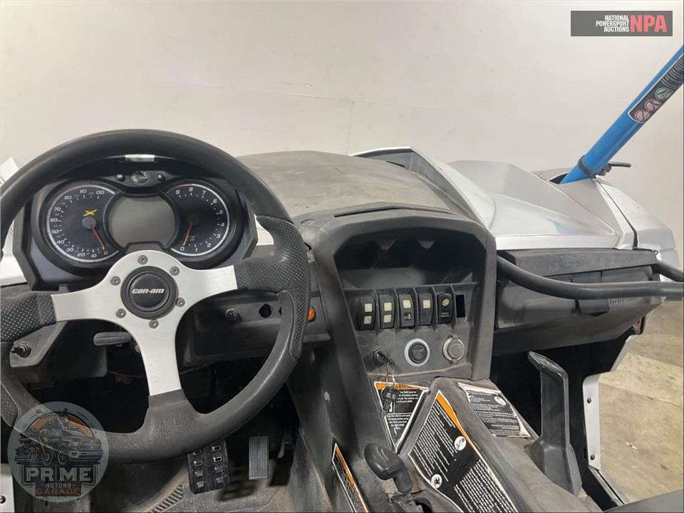 2016 Can-Am MAVERICK 1000R TURBO X DS — фото 8