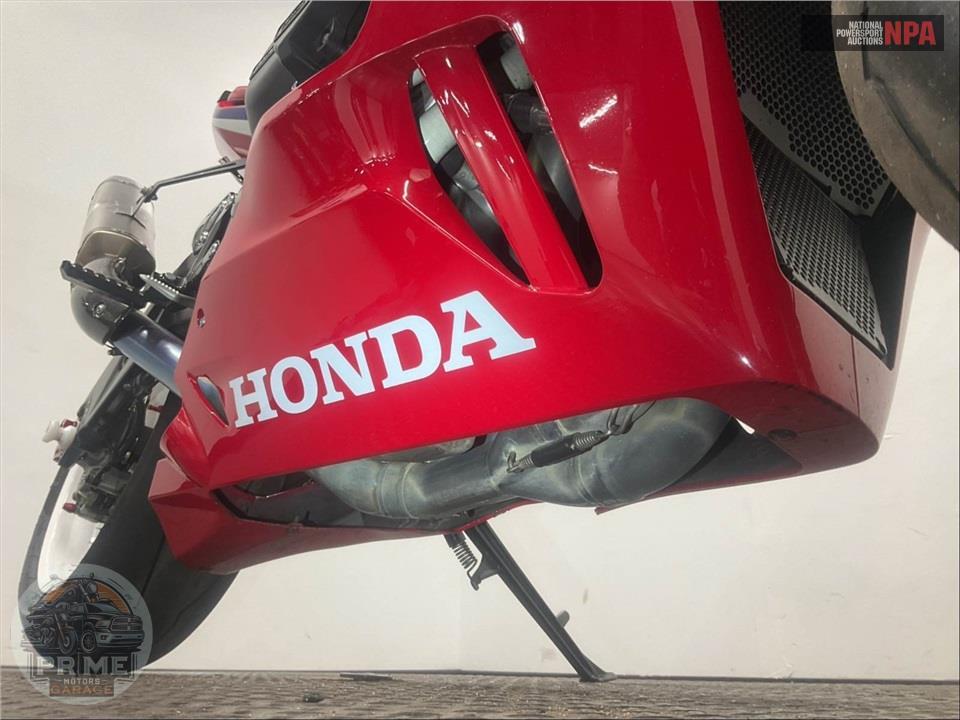 2021 Honda CBR1000RR-R FIREBLADE SP — фото 12