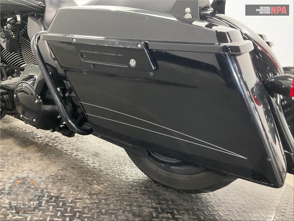 2012 Harley-Davidson FLTRX ROAD GLIDE CUSTOM — фото 23
