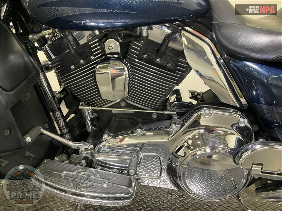 2016 Harley-Davidson FLHTCUL ULTRA CLASSIC LOW — фото 7