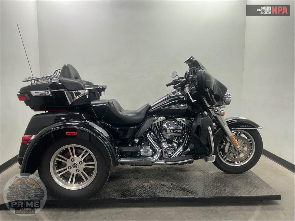 2014 Harley-Davidson FLHTCUTG TRIGLIDE ULTRA CLASSIC — фото 1