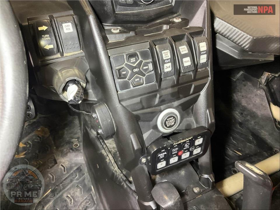 2021 Can-Am MAVERICK X3 MAX X RS TURBO RR SMART-SHOX (DESERT TAN & CARBON BLACK, RED) — фото 25