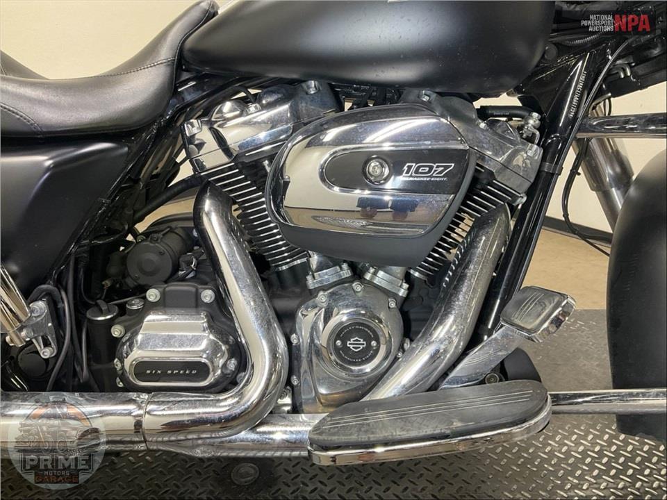 2020 Harley-Davidson FLHX STREET GLIDE — фото 6