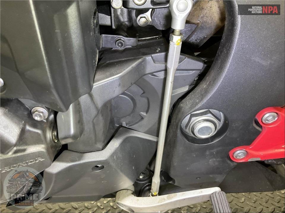 2018 Honda CBR1000RR — фото 11