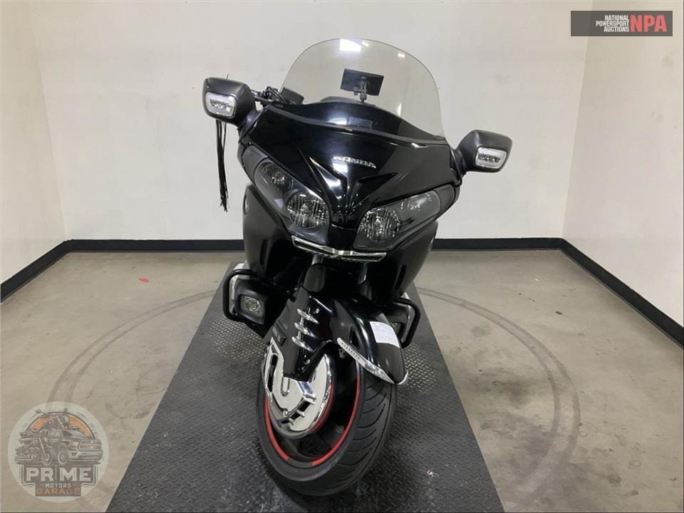 2013 Honda GL1800BD GOLDWING F6B — фото 2