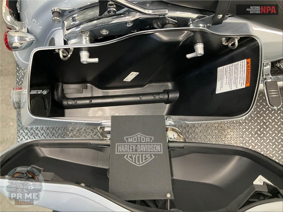 2023 Harley-Davidson FLTRX ROAD GLIDE — фото 17