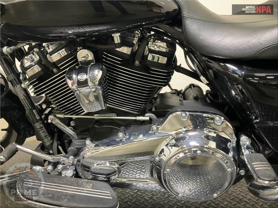2023 Harley-Davidson FLTRX ROAD GLIDE — фото 7