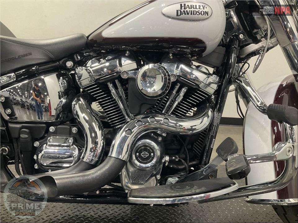 2021 Harley-Davidson FLHC HERITAGE CLASSIC — фото 6