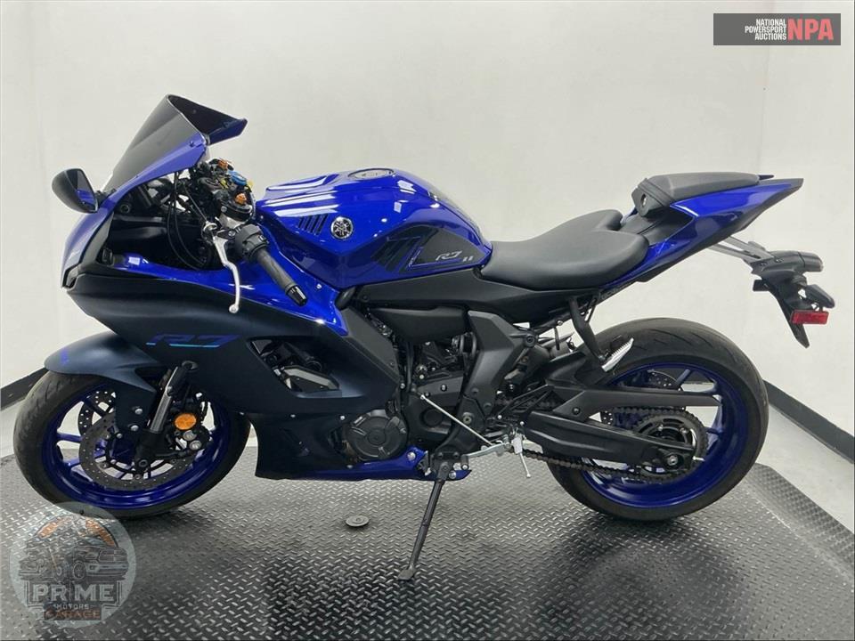 2022 Yamaha YZF-R7 — фото 3