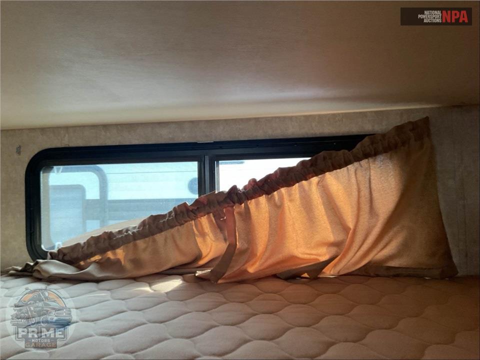 2015 Open Range Rv M-308BHS LIGHT SERIES — фото 26