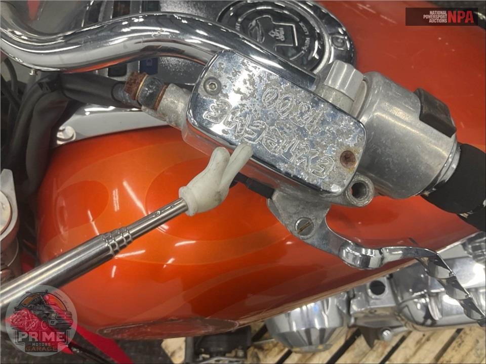 2004 Honda VTX1800C4 — фото 23
