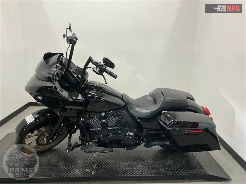 2022 Harley-Davidson FLTRXST ROAD GLIDE ST — фото 3