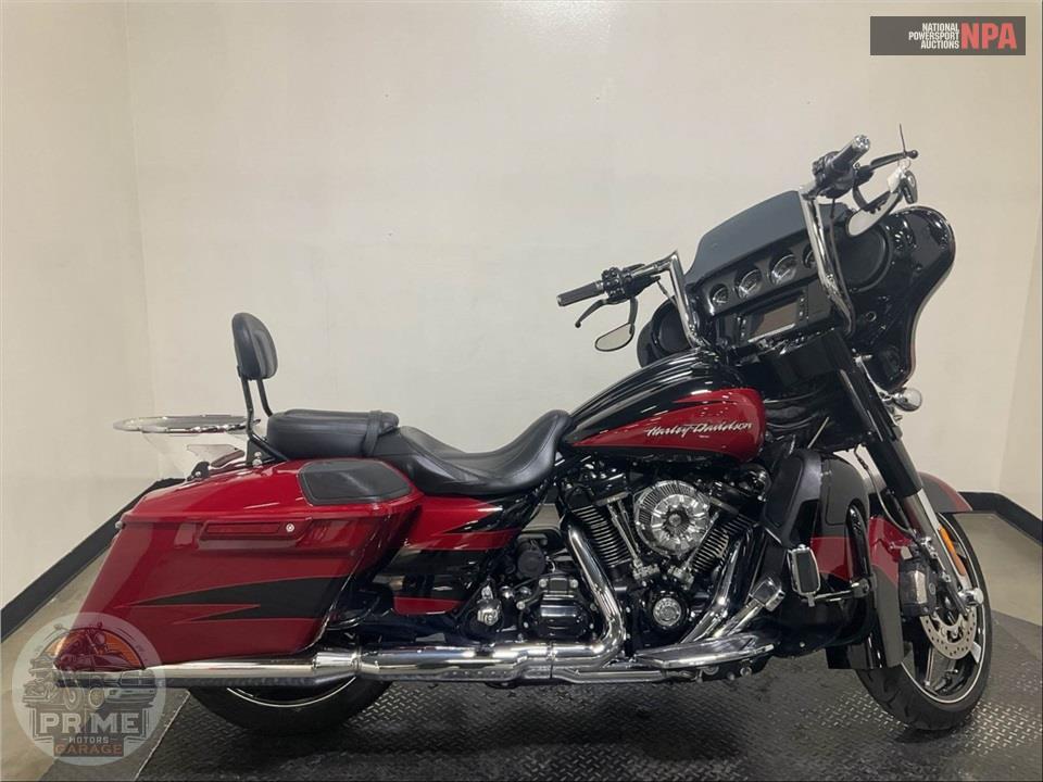 2017 Harley-Davidson FLHXSE CVO STREET GLIDE — фото 1