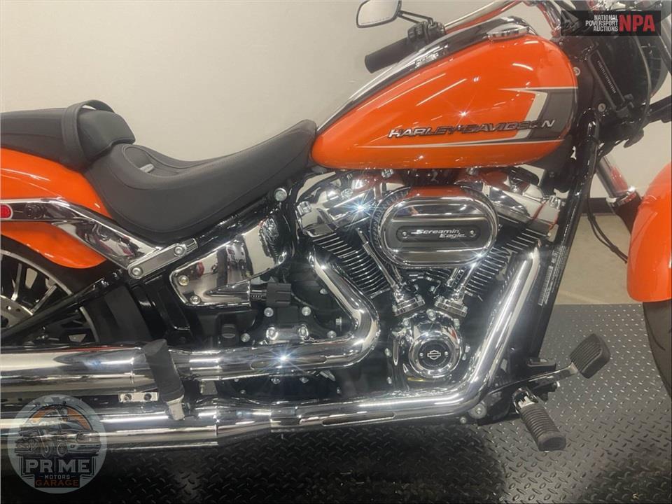 2023 Harley-Davidson FXBR BREAKOUT 117 — фото 6