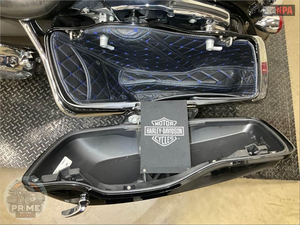 2021 Harley-Davidson FLHXS STREET GLIDE SPECIAL — фото 21