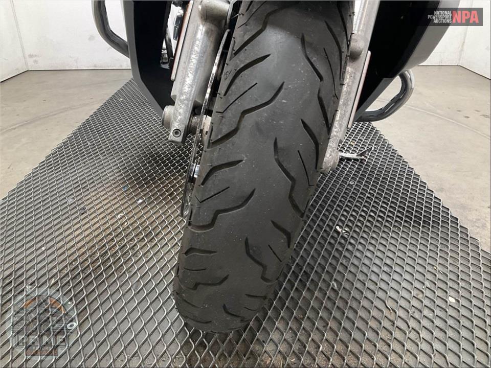 2025 Harley-Davidson FLHXU STEET GLIDE ULTRA — фото 25
