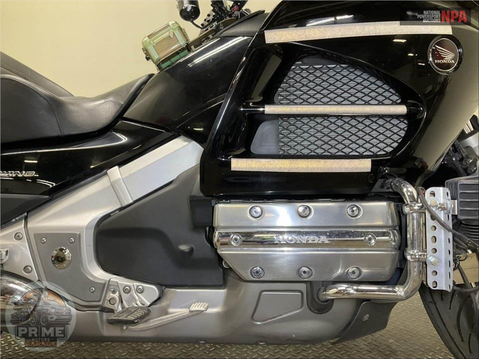 2015 Honda GL18HPNMF GOLDWING (**) — фото 6