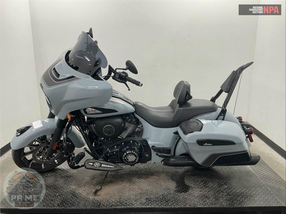 2025 Indian Motorcycle CHIEFTAIN DARK HORSE WITH POWERBAND AUDIO PACKAGE (BLACK) — фото 3