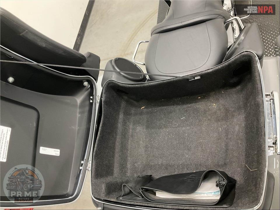 2024 Harley-Davidson FLHTCUTG TRI GLIDE ULTRA CLASSIC — фото 22