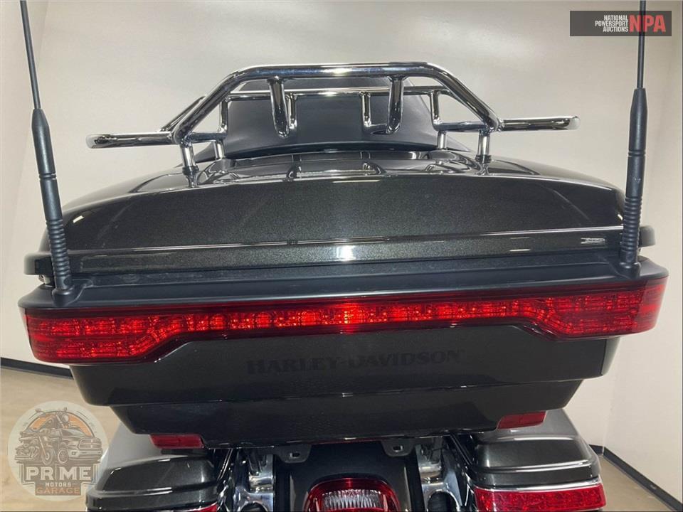 2019 Harley-Davidson FLTRU ROAD GLIDE ULTRA — фото 21