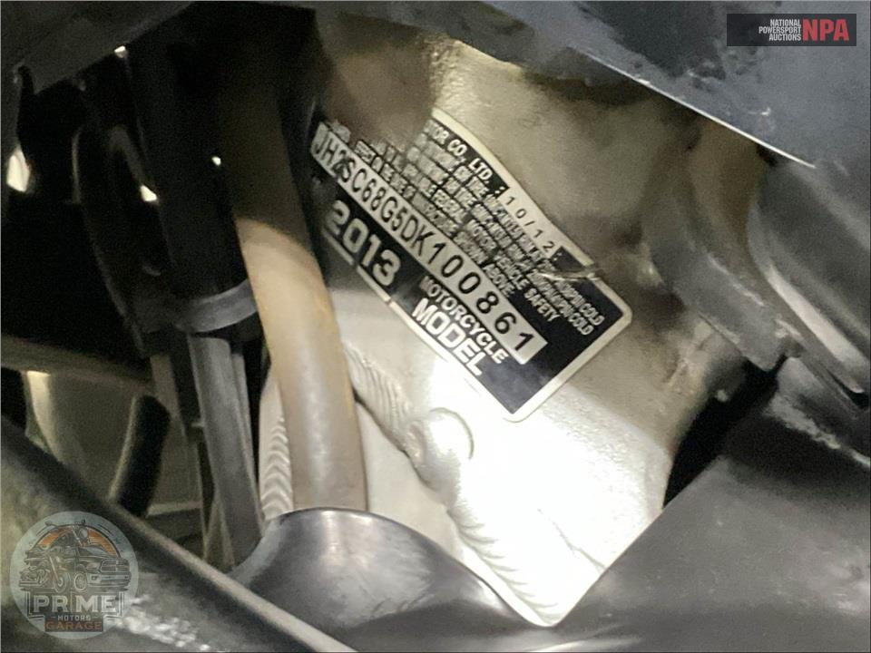 2013 Honda GL18HPMD GOLDWING — фото 32