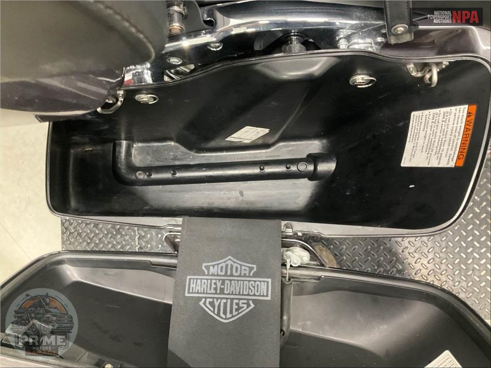 2015 Harley-Davidson FLHXS STREET GLIDE SPECIAL — фото 19